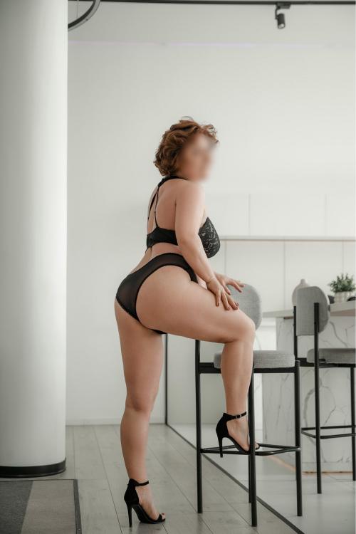 Проститутка Лера Milf (Реальная инди), Питера у метро Лесная