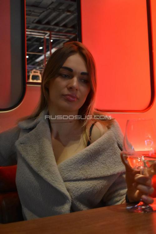 Проститутка Александра, Питера у метро Звёздная