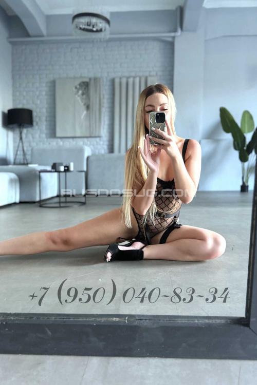 Проститутка Лина Blonde, Питера у метро Чёрная речка