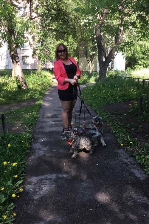 Проститутка Вера Верная, Питера у метро Московская