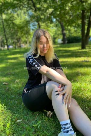 Проститутка Алиса, в Питере у метро Чкаловская