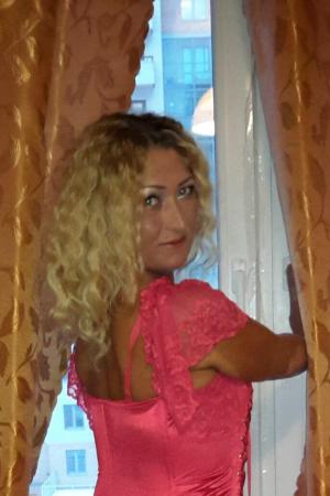 Проститутка ксения, в Питере у метро Звёздная